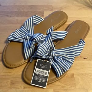 West Loop Womans Sandals Cushioned Insoles